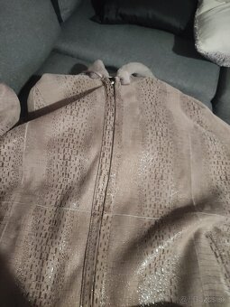 Pravý kožuštek..48-52 - 2