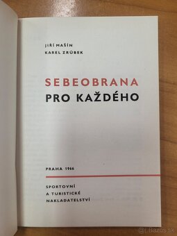 Sebaobrana pre každého 3 rôzne publikácie - 2