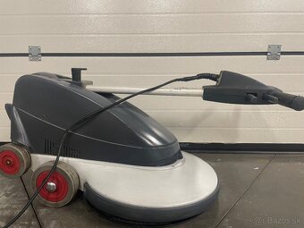 NILFISK VIPER 1500 vysokorýchlostná leštička, brúska a čisti - 2