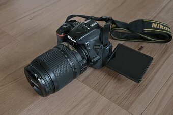 Nikon D5600 wifi + BT- otocny dotyk.disp. + 18-140 VR AF.s - 2