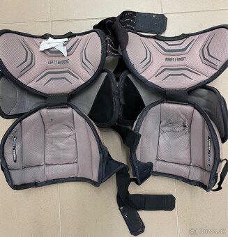 Bauer PRO brankársky chránič kolien SR - 2