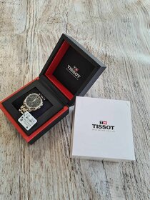 Tissot T035.617.11.051.00 - 2