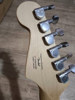 El.gitara Fender Squier HSS Indonézia+5W kombo na bat+kable. - 2