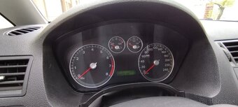 Predam Ford focus cmax 2.0 benzin - 2