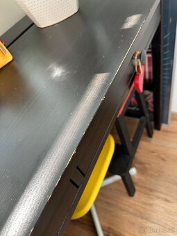 Pracovný stôl z IKEA - 2