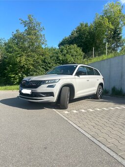 Škoda Kodiaq 2.0 TDI RS 4x4 DSGPanoVirtualACCAHKKamera - 2