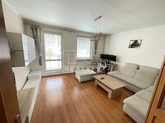 3 IZBOVÝ BYT, HÁJIK 62m2 - 2