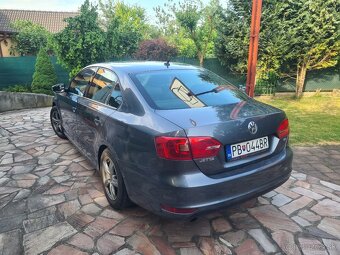 Predam VW Jetta - 2
