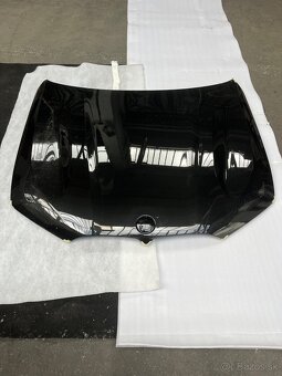 Kapota BMW X7 - 2