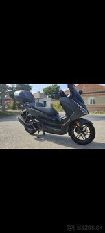 Predám HONDA FORZA 125 r.v2024 v záruke - 2