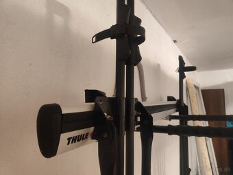 Thule Evo priečniky pre Kia ceed sw a 2 držiaky na bicykle - 2