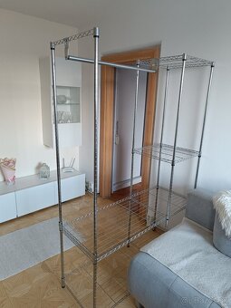 vešiaková skriňa - chróm - 2