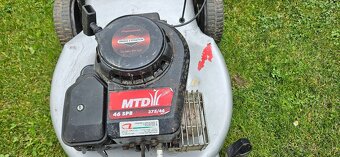 Predam MTD kosačku s pojazdom - 2