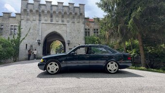 Predám Mercedes W202 2,5 TD - 2