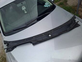 Torpédo/ kryt stieračov Honda civic 6g - 2