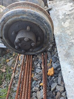 Naprava aro ,gaz,zužena na malotraktor. - 2