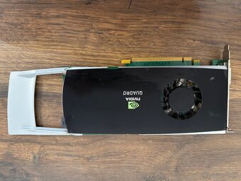 NVIDIA Quadro FX 3800 – 1GB GDDR3, DisplayPort + DVI - 2