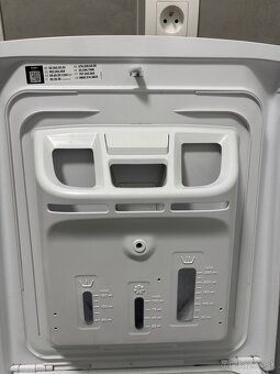 Práčka Whirlpool - 2