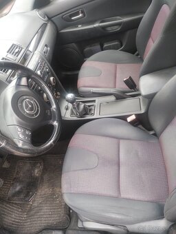 Predám Mazda 3 r.2005 - 2