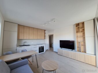 PRENÁJOM- Nový 3-izbový byt s parkovacím miestom - 2