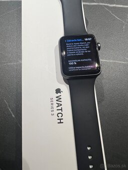 Apple Watch Series 3 42mm - 2