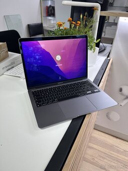 Apple MacBook Pro 13″ (M1) - 2