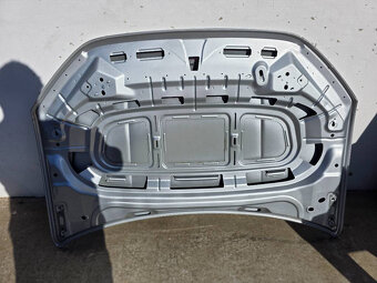 VW Taigo 2020- kapota - 2