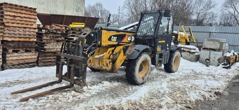 Predam teleskopicky manipulator CAT 414 - 2