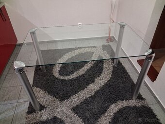 Predám sklenený jedálenský stôl - 2