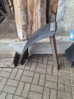 Predné blatníky - 2