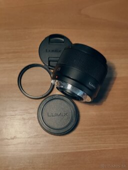 Panasonic Lumix G 25mm f/1.7 ASPH - 2