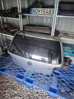 Golf 4 - 2