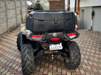 Predám štvorkolku Can-Am Outlander Max 800 - 2