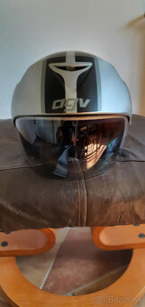 Predám 2kusy prilby AGV v dobrom stave - 2