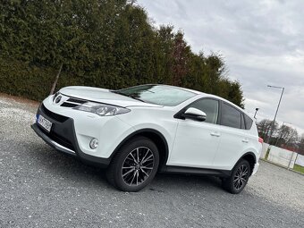 Toyota RAV4 2.2 l D-4D Premium - 2