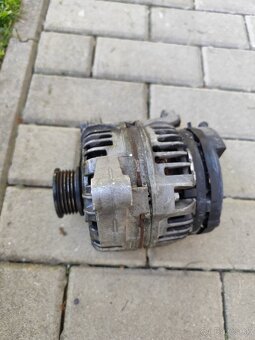 Škoda Fabia 1,4mpi Alternátor ,nárazník ,palubna doska - 2
