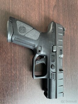 Pištoľ beretta APX CENTURION - 2