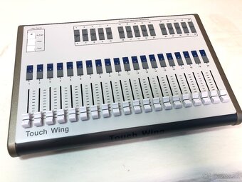 Touch - Wing - 460€ - 2