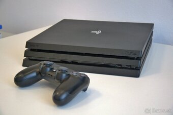PREDAJ - PlayStation 4 Pro 1TB + 6ks hier - 2