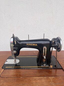 Šijací stroj Minerva 122 - 2