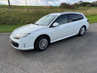 RENAULT LAGUNA 3 kombi 1.5dci 110ps M6 rv 2011 - 2