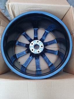 Alu kolo 8.5" x 21" 5x112 ET 38 Audi RSQ3 F3 - 2