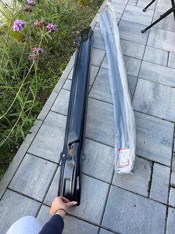 Vystuha zadneho naraznika BMW e60 - 2