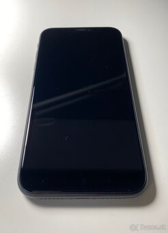iPhone 11 Black, batéria 100% - 2