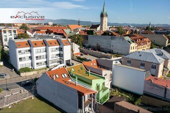 RODINNÝ DOM s POLYFUNKCIOU–2x BYT+KOMERČ.PRIESTOR,UL.JARKOVÁ - 2