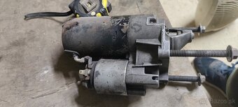 Štartér Renault laguna1. 1.9dci r.v.1999 - 2