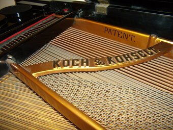 Klavírne krídlo - 2