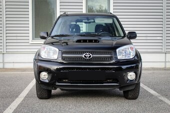 Toyota RAV 4 2.0 D-4D 4x4 - 2