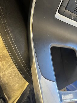 Predám panel klímy a rádia Volvo v60 s60 - 2