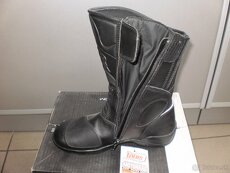 Čižmy, rukavice na motorku, štvorkolku - 2